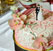Свадебный торт как символ сладкой и счастливой жизни